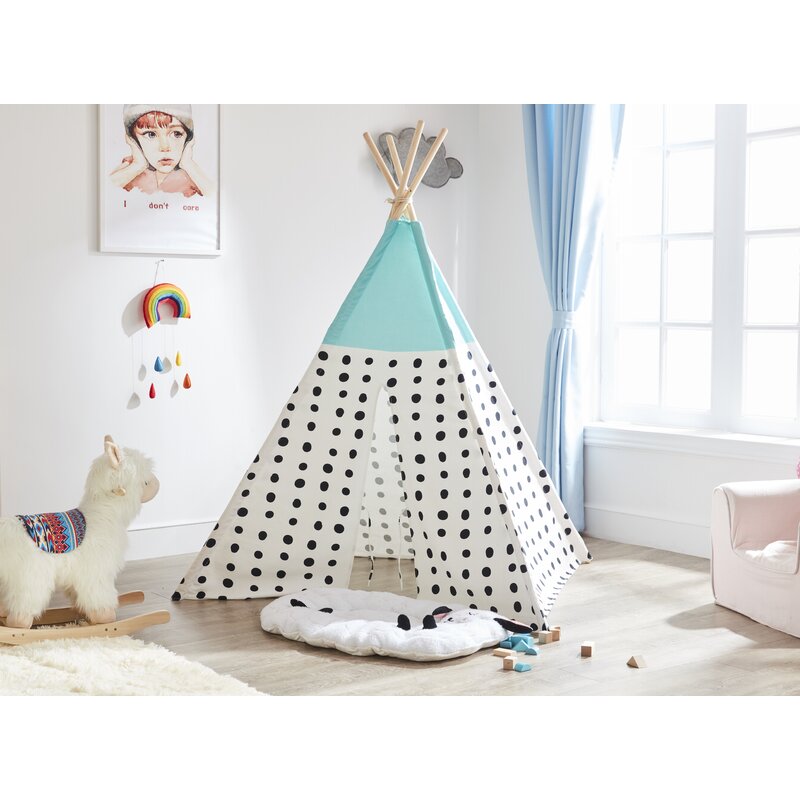 Blue and doted tepee house with carry case